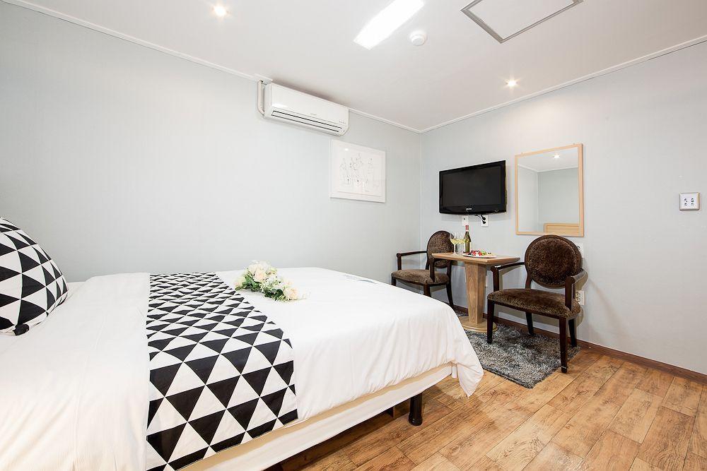 Incheon Airport Yegrina Hotel Екстер'єр фото