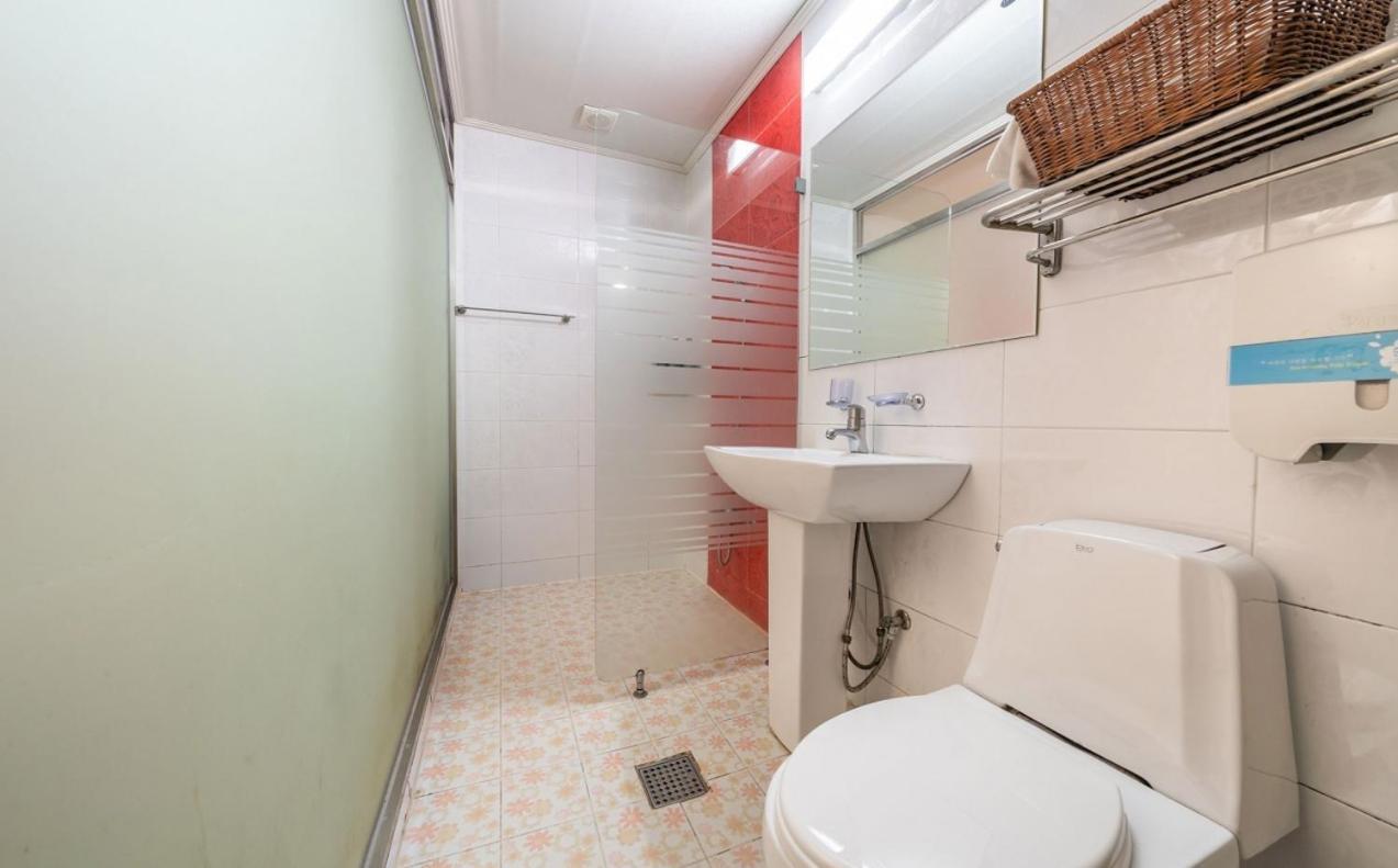 Incheon Airport Yegrina Hotel Екстер'єр фото